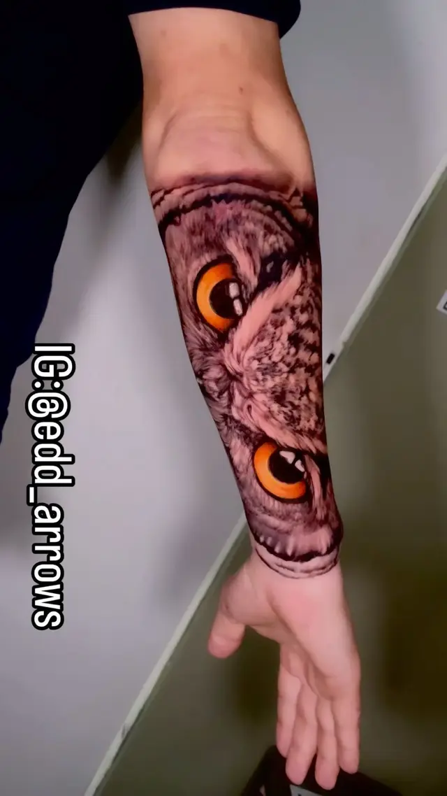 Pieza oriental en antebrazo