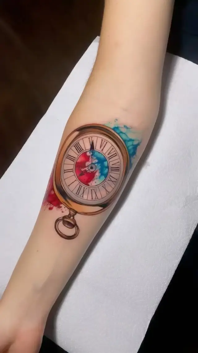 Reloj en acuarela